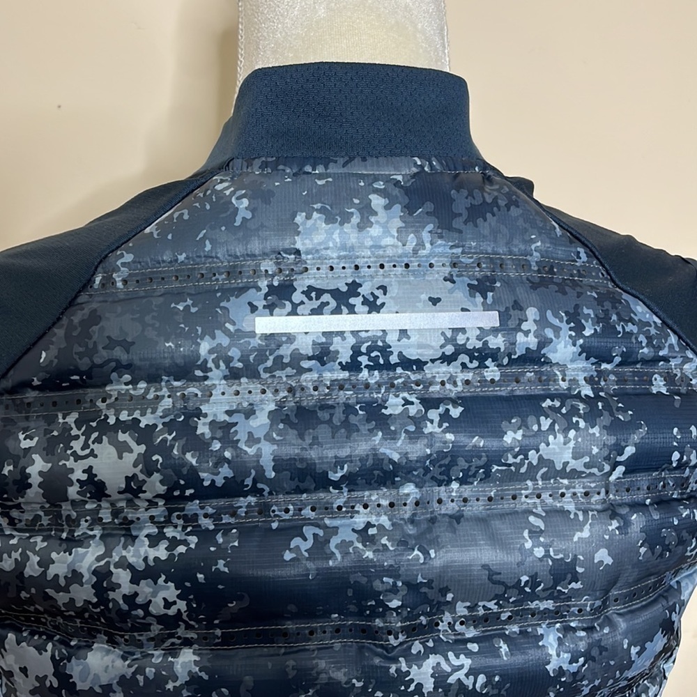 Nike • 800 aeroloft running camo goose down vest - Picture 8 of 16